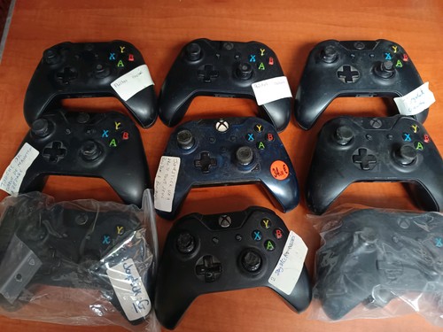Manette microsoft xbox one - hs,