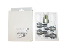 VIS ANTIVOL DE JANTES EN TÔLE