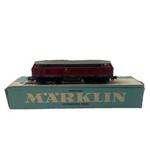 Märklin Ho Scale 3021 Diesel Locomotive Class V200 060 DB with box 