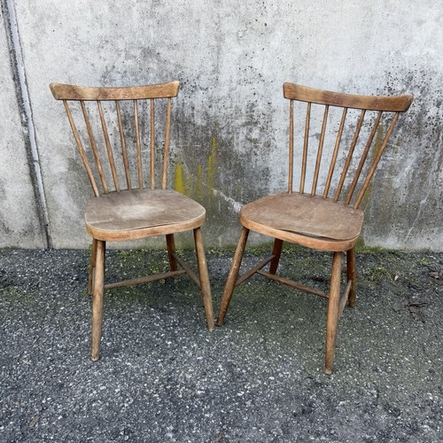 Couple chaise thonet - chaise, signées