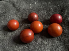6 Anciennes boules de billard