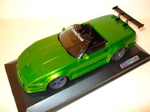 Chevrolet corvette 18 - c4, 1:18