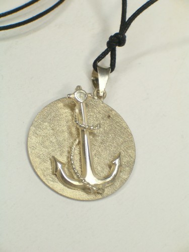 Pendentif avec ancre - avec, et
