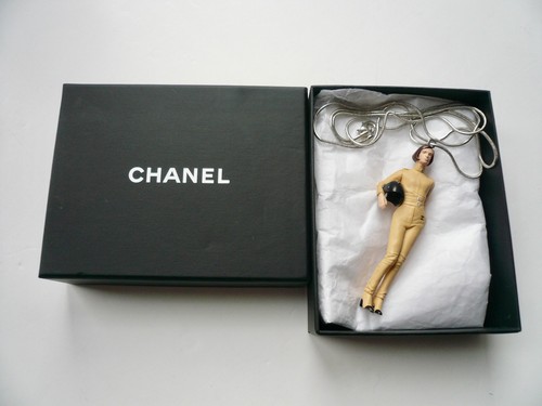Chanel collier sautoir - chanel,