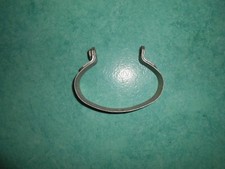 Collier échappement ovale