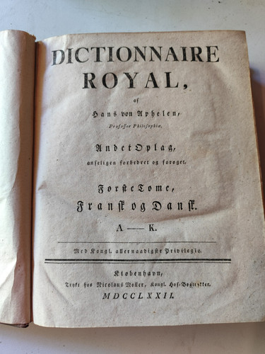 Livre ancien dictionnaire - livre, ancien/dictionnaire