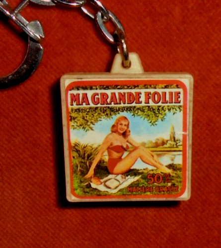 Porte clé pin - pin, étiquette