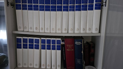 Encyclopedia universalis - encyclopedia,