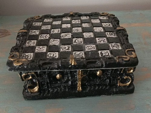 Ancien petit jeu échecs - petit, d'échecs