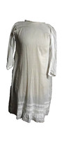 Robe longue en linon boutonnée au dos Cérémonie Baptême Communion N2