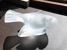 LALIQUE Crystal Bird Sculpture "Coquet Sparrow" Signed Lalique France
