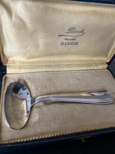 Cuillère naissance en - de,