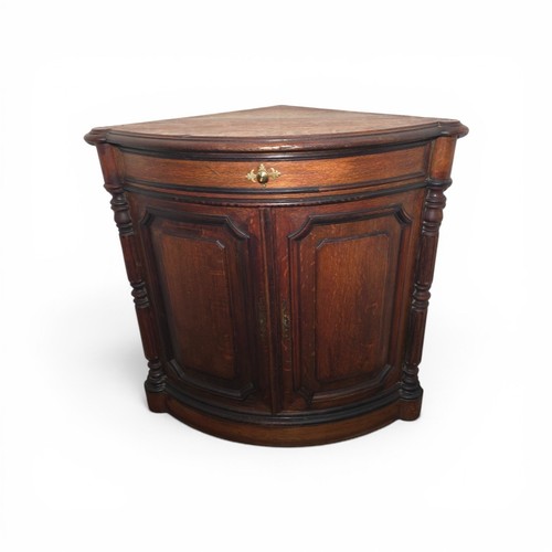 Meuble encoignure chêne - en,