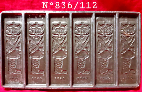 836 112 moule a - -moule,
