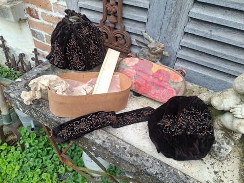 Lot anciens tissus broderie - d'anciens,