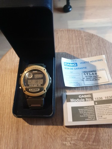 Montre casio illuminator - montre,