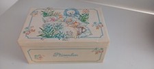 Boîte à musique vintage de marque Tartine et Chocolat mesurant 16X10X7,5 cm
