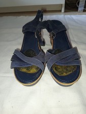 Sandales compensées femme