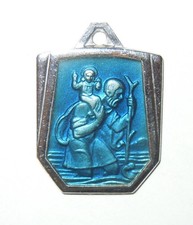 JOLIE MÉDAILLE RELIGIEUSE