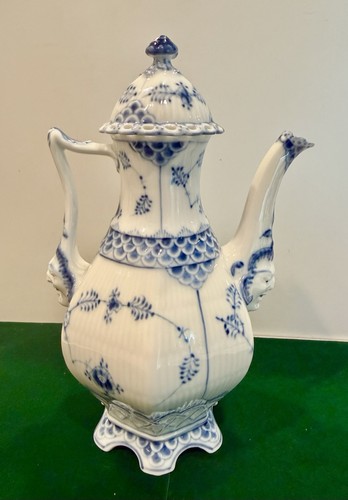 Rare royal copenhagen blue - copenhagen,
