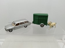 616 - Peugeot 504 Break Avec