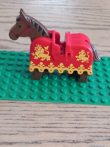 Lego cheval moyen âge avec - cheval,