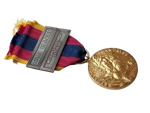 Médaille défense - médaille,