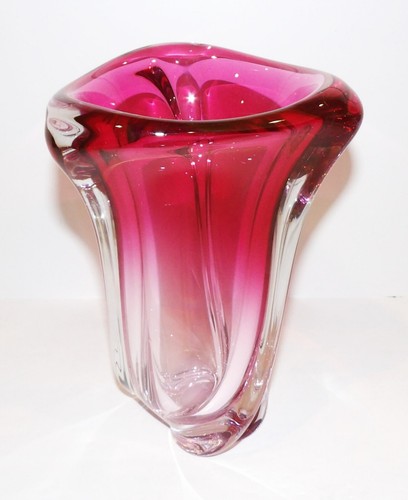 Exquisite vintage val saint - exquisite,