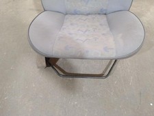 7701367827 siége avant droit