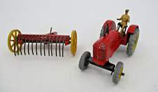 DV11723 DINKY TOYS GB FARM TRACTOR MASSEY HARRIS + TEDDER RAKE REF 310
