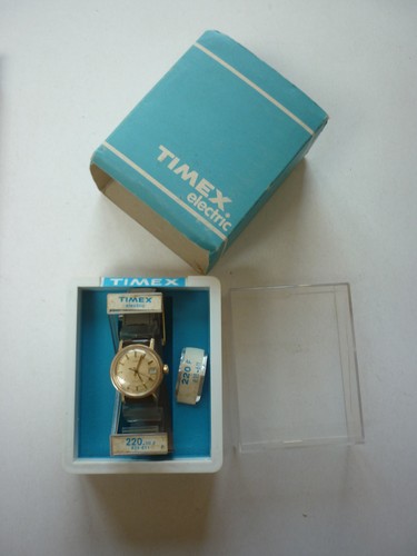Ancienne montre timex date - montre,