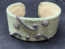 VINTAGE DESIGNER ANGELIQUE PARIS GALUCHAT STERLING SILVER CUFF BRACELET Leather