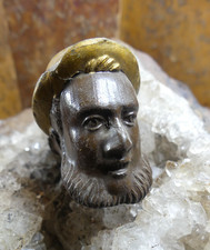 PIPE  EN TERRE CUITE SCULPTEE