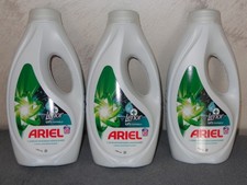 3 flacons d'Ariel liquide