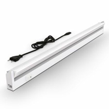 Réglette LED orientable 230V