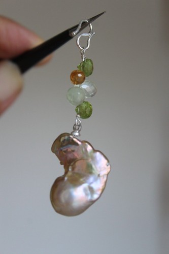 Pendentif très grande perle - très,