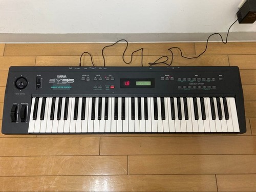 Yamaha sy35 music synthesizer - yamaha,