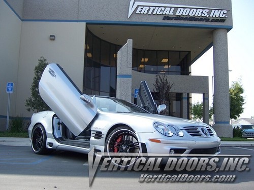 Vertical doors - vertical,