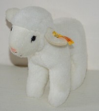 Peluche doudou mouton agneau