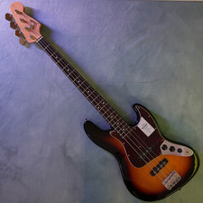 Fender Fabriqué au Japon Jazz