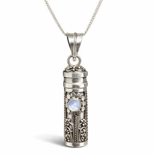 Pendentif fleur médaillon
