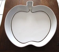 Plat/Moule à tarte en forme de pomme, en Porcelaine Revol