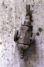 # robinet essence  100 125