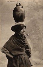 CPA MORLAIX - Vieille Porteuse