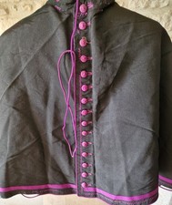 vetement ancien : Cape noire et mauve - religieux - 