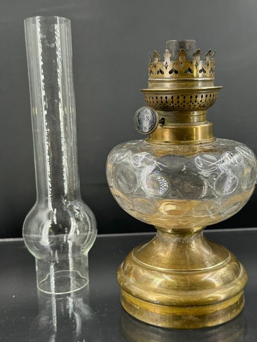 Belle lampe petrole ancienne - belle, a