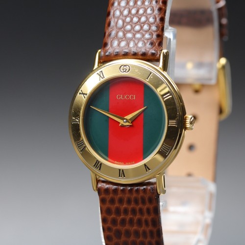 Presque comme neuve montre - comme, neuve]