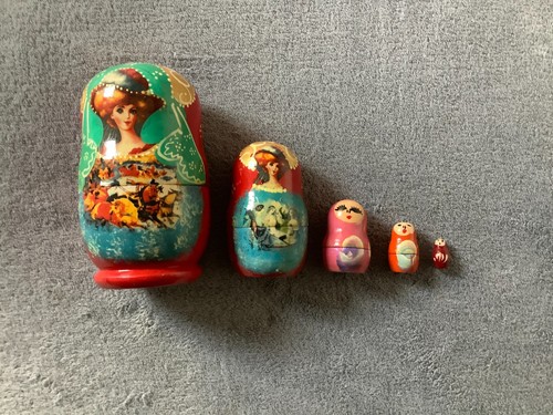 Poupée russe - poupée,