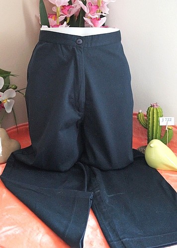 Vêtement occasion femme - ,