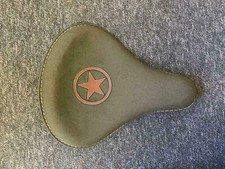 SEAT SOLO EN TOILE VERTE